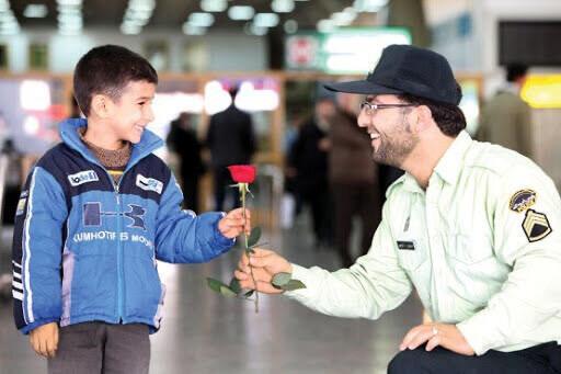 «تجربه کشورهای مختلف در حوزه پلیس اطفال و نوجوانان و راهکارهایی برای ایران»